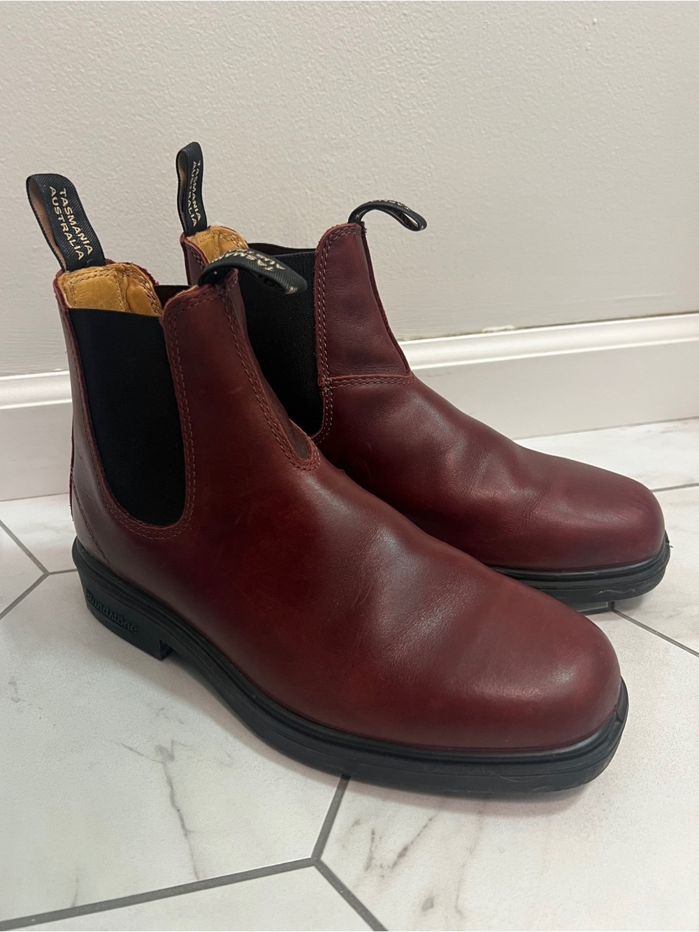 Blundstone 1309 Redwood Chelsea Dress Boot Size 9 Women's